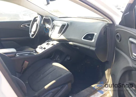2015 Chrysler 200 Limited из США, поврежденный, VIN 1C3CCCAB8FN744693